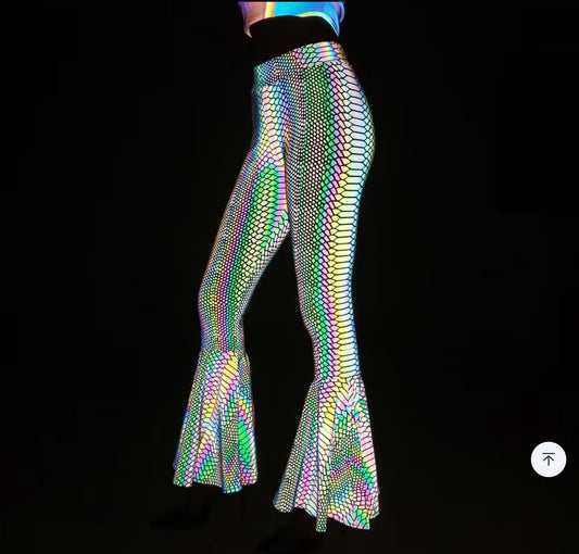 Reflective Flare Leggings